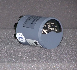 124-833, DC VOLTMETER, OVERHAULED BY B&G INSTRUMENTS WITH A FRESH DUAL RELEASE 8130 TAG AND 18 MONTH WARRANTY
READY TO GO